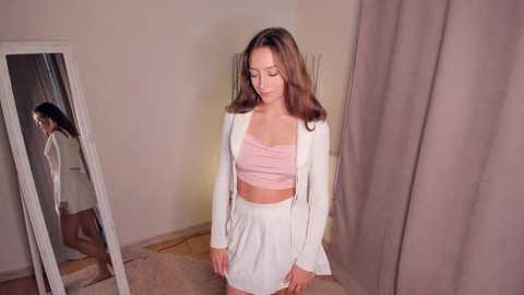 Media: wave_of_happy_ Chaturbate 2023-11-13 07:14:00