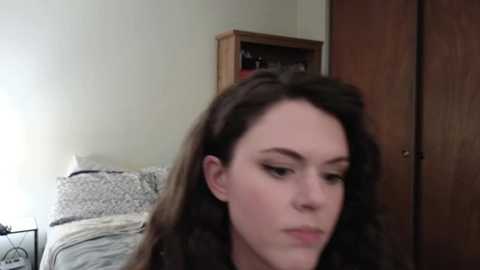 Media: charlotte1996 Chaturbate 2023-11-15 03:02:00