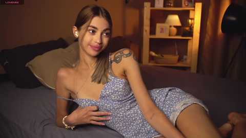 Media: cuteelsa_ Chaturbate 2023-11-15 10:40:00