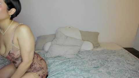 Media: akgingersnaps Chaturbate 2023-11-16 23:14:00