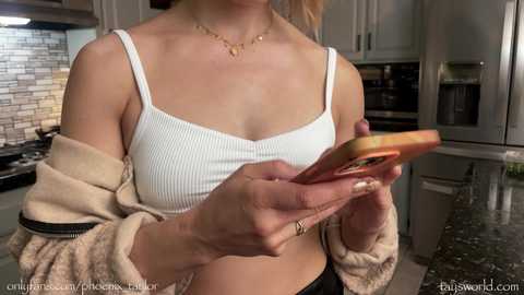 Media: phoenix_taylor Chaturbate 2023-11-16 02:54:00