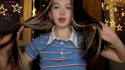 Media: small_blondee Chaturbate 2023-11-16 00:27:00