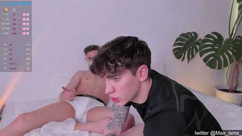 Media: droll_guy Chaturbate 2023-11-17 19:31:00