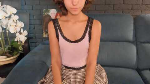 Media: lenaelisabeth Chaturbate 2023-11-17 03:32:00