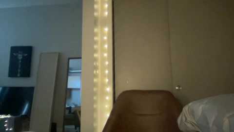 Media: sexyworkoutbabe69 Chaturbate 2023-11-17 17:26:00