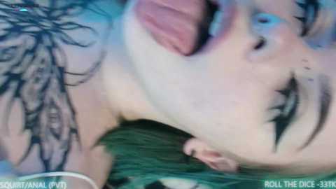 Media: aurora_radiance Chaturbate 2023-11-18 22:42:00