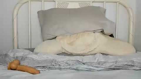 Media: willyt98 Chaturbate 2023-11-18 18:42:00