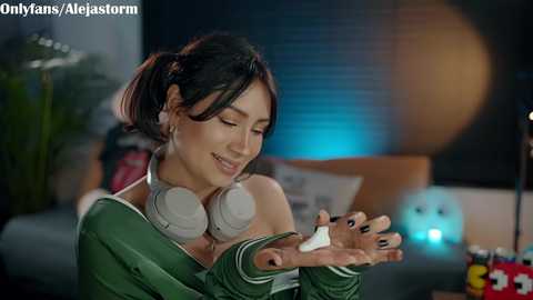 Media: alejastorm Chaturbate 2023-11-19 03:41:00