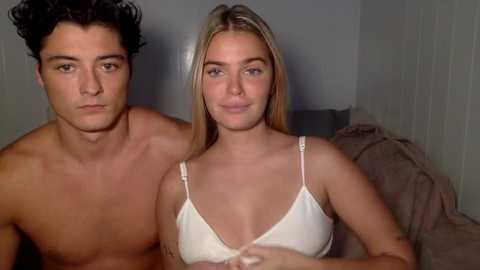 Media: littlemaryjane19 Chaturbate 2023-11-19 02:12:00