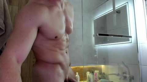 Media: o_r_b_i_t Chaturbate 2023-11-19 08:56:00