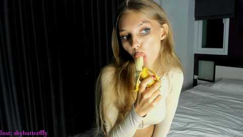 Media: justacuddlie Chaturbate 2023-11-20 12:08:00