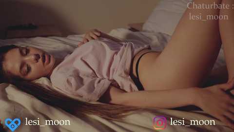 lesi_moon @ chaturbate on 20231120