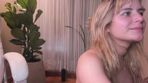 Media: nancydiamonds1 Chaturbate 2023-11-20 17:47:00