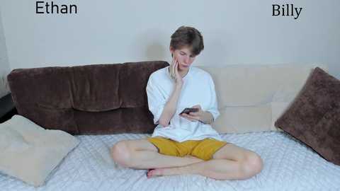 Media: ethan_mill Chaturbate 2023-11-21 08:22:00