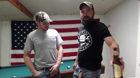 Media: hardworkertn Chaturbate 2023-11-21 03:10:00