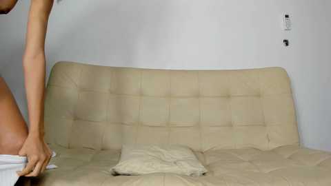 Media: loving_ladies Chaturbate 2023-11-21 14:56:00