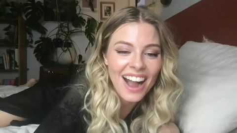 Media: themarilynm Chaturbate 2023-11-21 00:42:00