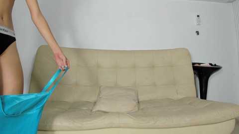 Media: loving_ladies Chaturbate 2023-11-23 22:08:00