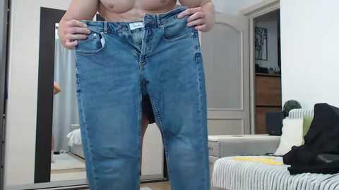 Media: bunzdanny Chaturbate 2023-11-24 20:13:00