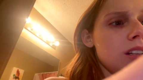 Media: rayofsunshine_21 Chaturbate 2023-11-24 11:08:00