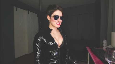 Media: aynmarie Chaturbate 2023-11-25 02:10:00