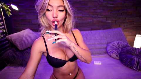 Media: fantasystudiox Chaturbate 2023-11-25 01:16:00