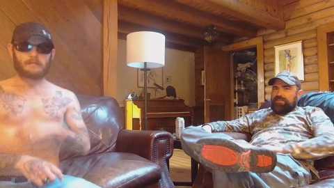 Media: hardworkertn Chaturbate 2023-11-25 18:09:00
