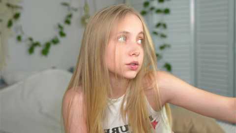 Media: appr0ved Chaturbate 2023-11-26 09:51:00