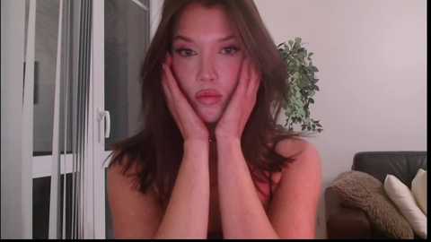 Media: bitter_moon Chaturbate 2023-11-26 01:04:00