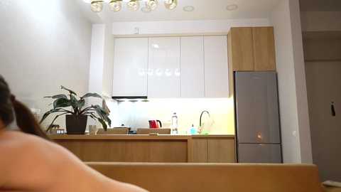 Media: annamalia Chaturbate 2023-11-27 18:33:00