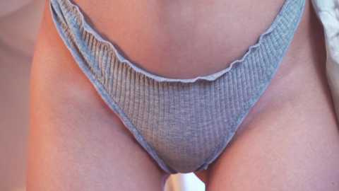 Media: kateuwugirl Chaturbate 2023-11-27 09:37:00