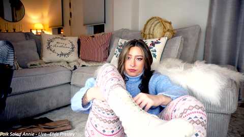 Media: x_lily_x Chaturbate 2023-11-29 02:25:00
