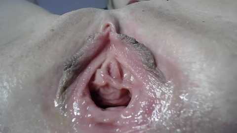 Media: courtney_luv Chaturbate 2023-11-30 13:34:00