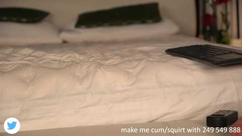 Media: dovia Chaturbate 2023-11-30 02:18:00