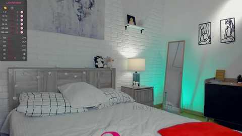 Media: riskyproject Chaturbate 2023-11-30 21:58:00