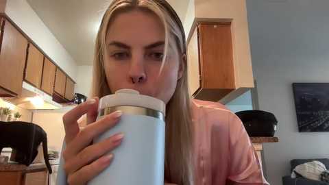 Media: cxbraj Chaturbate 2023-12-01 20:00:00