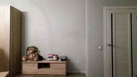 Media: small_blondee Chaturbate 2023-12-01 00:59:00