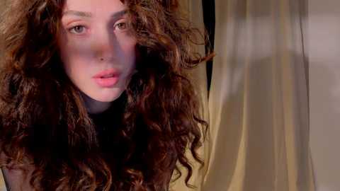 Media: cleopatra_sinns Chaturbate 2023-12-03 21:56:00