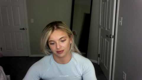 Media: gracieparker Chaturbate 2023-12-03 05:08:00