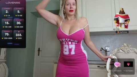 Media: tunderose Chaturbate 2023-12-03 06:37:00