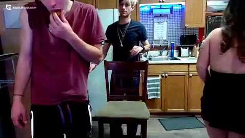 Media: twerkthatbootybabe Chaturbate 2023-12-03 08:39:00