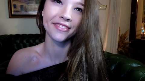 Media: _demi_dee_ Chaturbate 2023-12-04 14:34:00