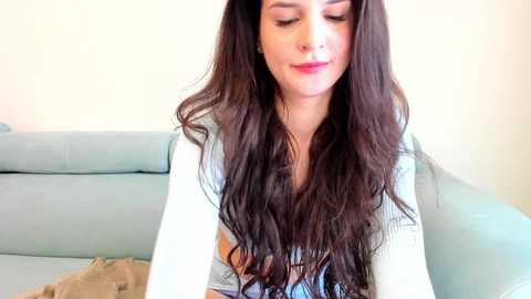 Media: elaanna Chaturbate 2023-12-04 10:31:00