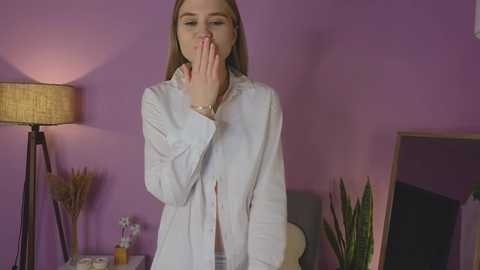 Media: alisia_spinnet Chaturbate 2023-12-05 07:42:00