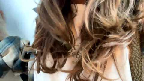 Media: emersoncane Chaturbate 2023-12-05 17:13:00