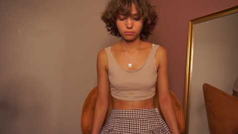 Media: lenaelisabeth Chaturbate 2023-12-05 01:54:00