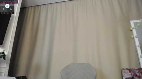 Media: cute18cute Chaturbate 2023-12-06 08:52:00