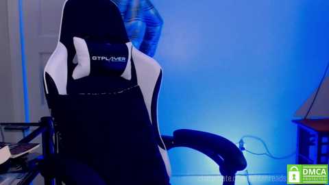 Media: delilahreads Chaturbate 2023-12-06 19:14:00
