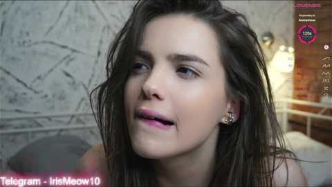 Media: emiliacourtney Chaturbate 2023-12-06 00:50:00