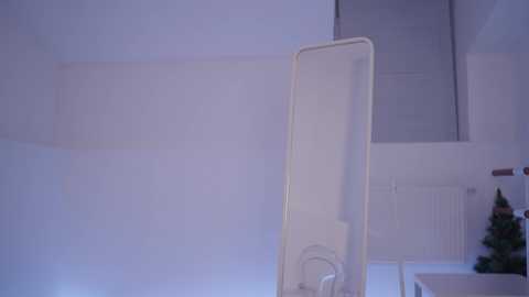Media: floret_joy Chaturbate 2023-12-06 19:07:00